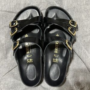 Birkenstock sandal FRANCA patent leather high shine black EUC, like new.
